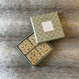New VERA BRADLEY Vanilla Sea Salt Set Of 4 Individually Wrapped Soaps Paisley